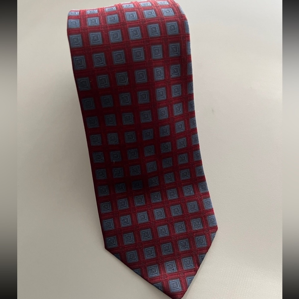 Authentic Hermes Silk Tie,no box